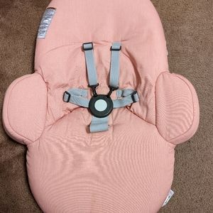 Baby Bouncer | Stokke Steps Bouncer in Soft Coral